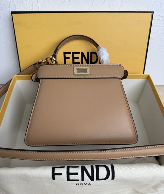 Fendi Peekaboo ISeeU Petite Classic Bag 8BN366