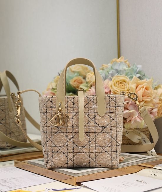 Christian Dior CD Toujours Beige Tweed Handbag 2836