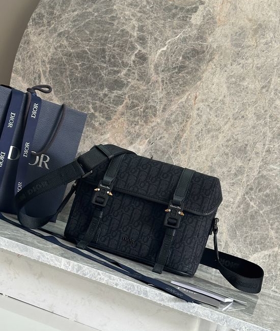 Christian Dior CD Hit The Road Messenger Bag 93389