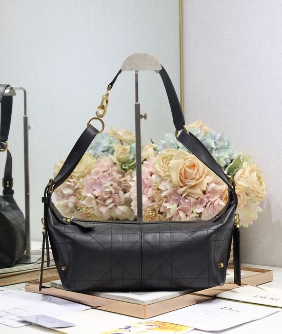 Christian Dior CD D-Journey Leather Handbag 2416