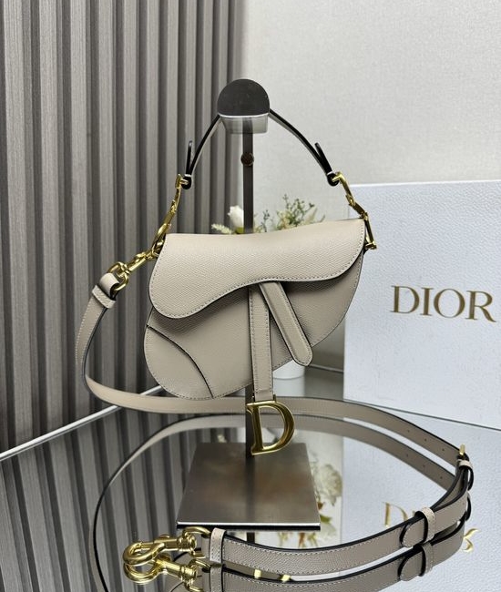 Christian Dior CD Saddle Small Bag 93272