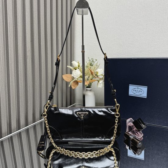Prada Oil Wax Leather Shoulder Bag 1BC221