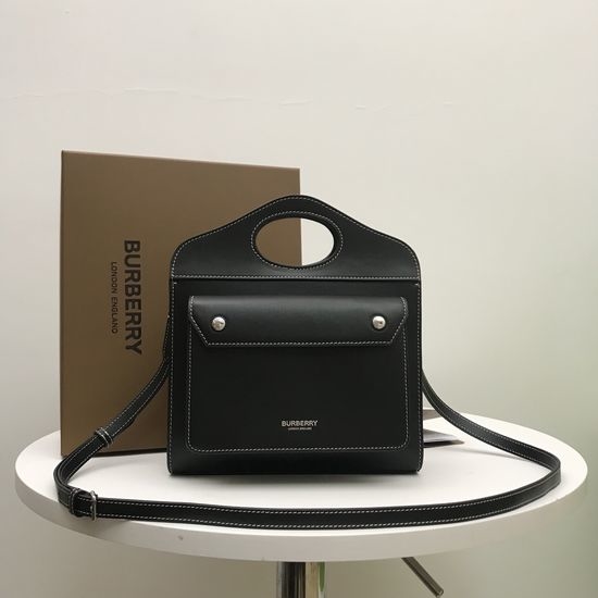 Burberry Classic Tote Leather Handbag 9182