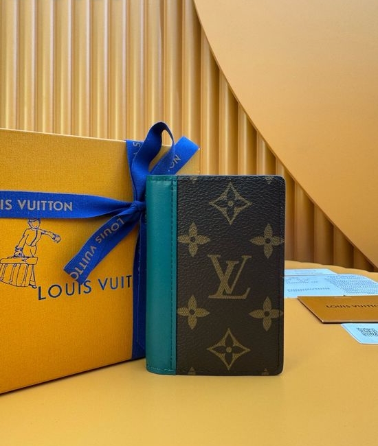 Louis Vuitton LV Pocket Wallet Monogram Canvas Compact M12829