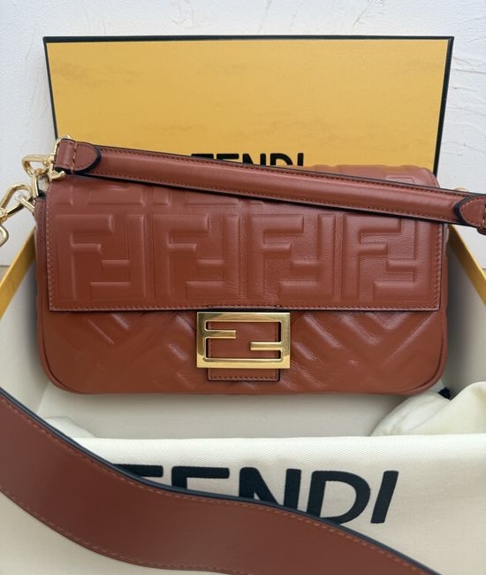 Fendi Baguette Medium Leather Handbag 0191m