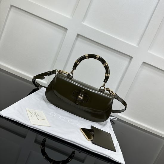 Gucci Forest Green Leather Handbag with Sheepskin Lining 827750