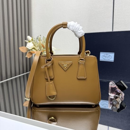 Prada Galleria Classic Saffiano Leather Handbag 1BA896