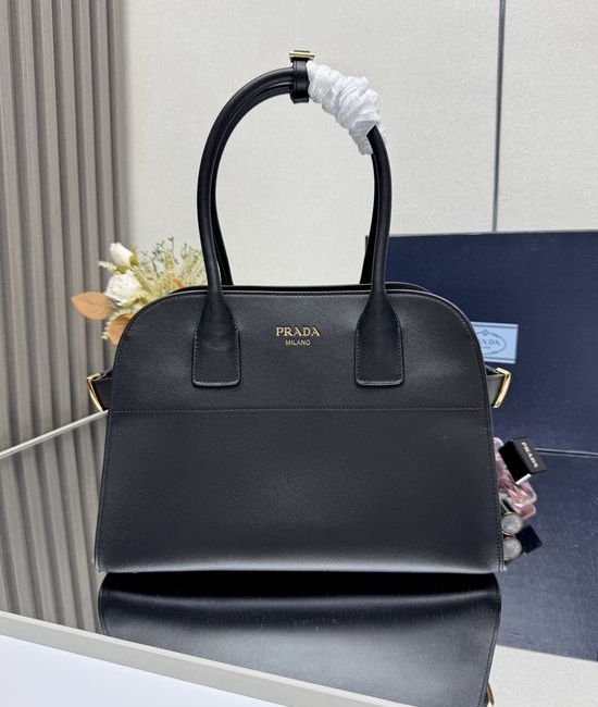 Prada Grain Leather Large Capacity Tote Bag 1BG538