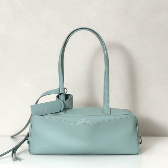 Balenciaga Carrie Small Bowling Bag Grained Leather 930