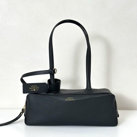 Balenciaga Carrie Small Grained Leather Bowling Bag 930