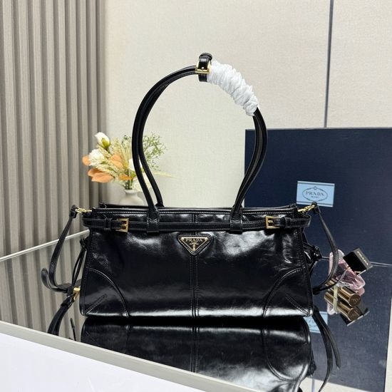 Prada LusSolf Oil Wax Leather Handbag 1BA426