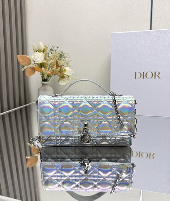 Christian Dior CD Lady Christian Dior CD Pearl Clutch 0809