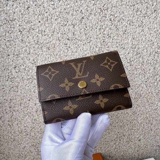 Louis Vuitton LV Victor Wallet Monogram Canvas M12598