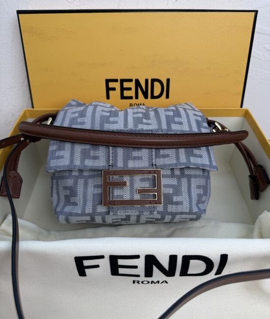Fendi Mamma Baguette Denim Bag 8832 8833