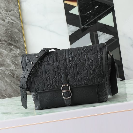 Christian Dior CD Daily Leather Flap Messenger Bag 1ESME197LLG