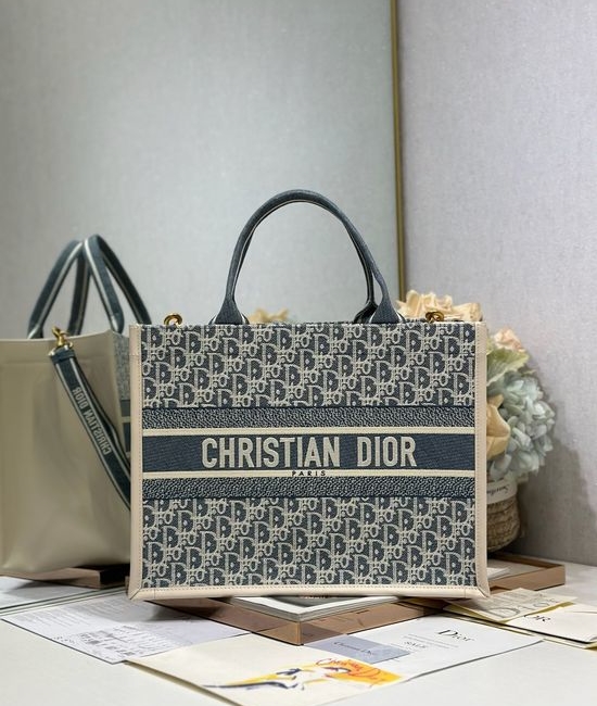 Christian Dior CD Book Tote Leather Oblique Embroidered 1286