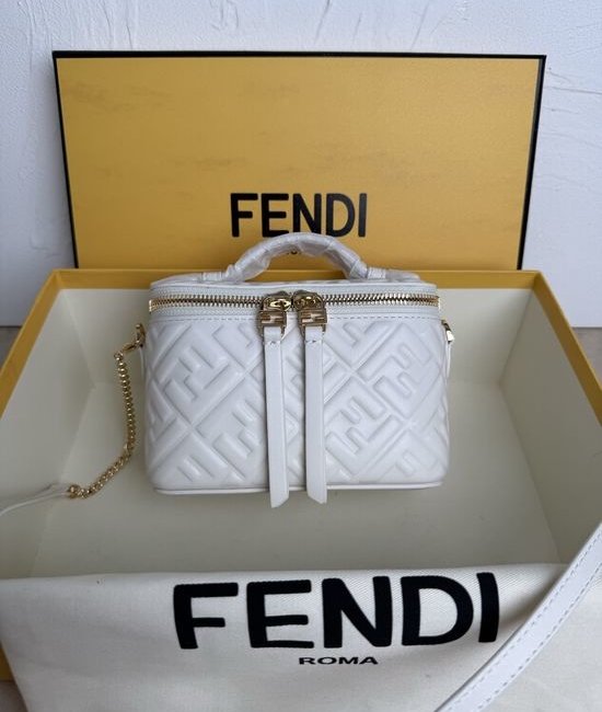 Fendi Vanity Mini Classic Cosmetic Bag 2608