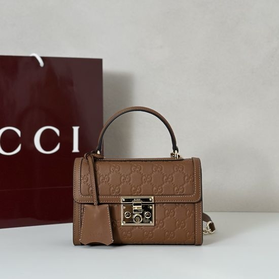 Gucci Embossed Leather Shoulder Bag 848884