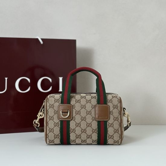 Gucci Shoulder Bag Light Beige Fabric 859975
