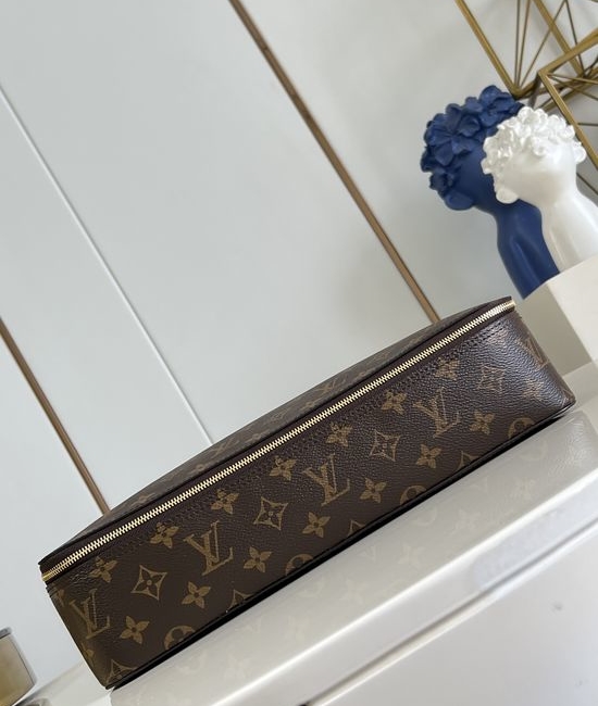 Louis Vuitton LV Monogram Packing Cube Large Bag M43690