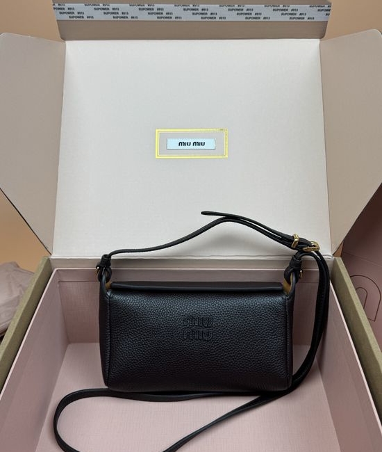 Miu Miu Isetan Limited Crossbody Bag 5BB462