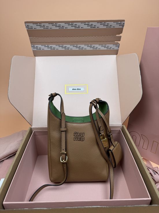 Miu Miu Hobo Caramel Bag _5BB099