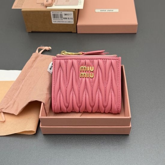 Miu Miu Matelasse Sheepskin Short Wallet 5MV017