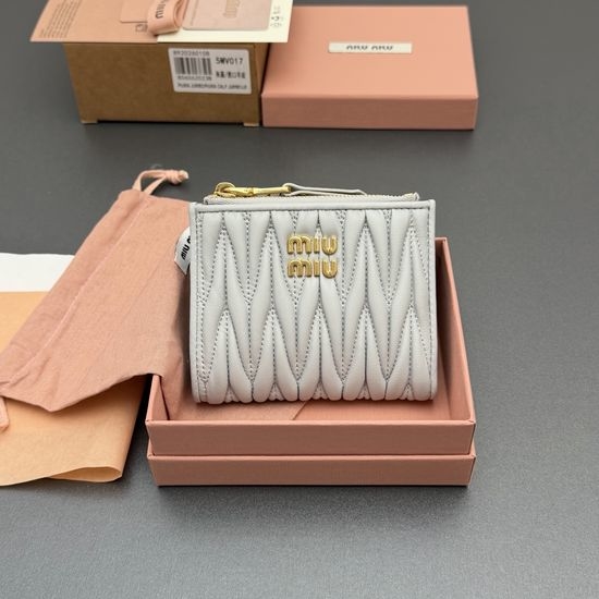 Miu Miu Matelasse Lambskin Short Wallet 5MV017
