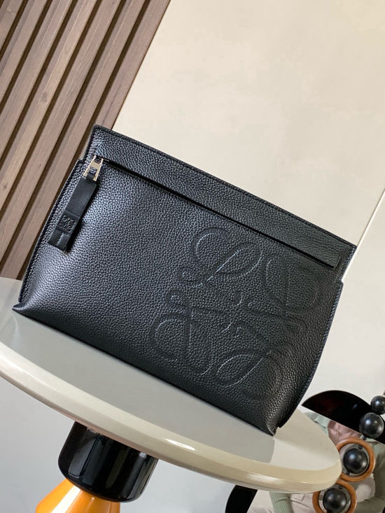 Loewe TT Pouch Grained Leather Clutch 9116