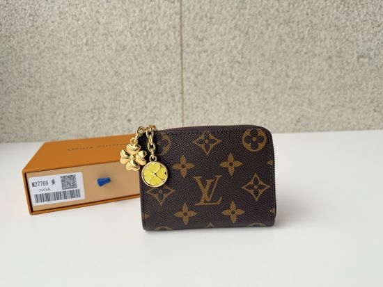 Louis Vuitton LV Zippy Wallet Super Lucky Day M27769