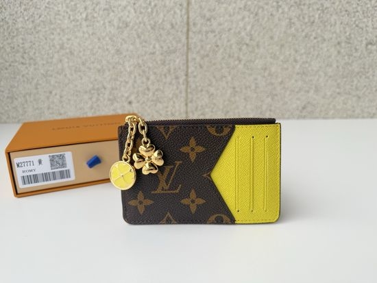 Louis Vuitton LV Zippy Wallet M27771
