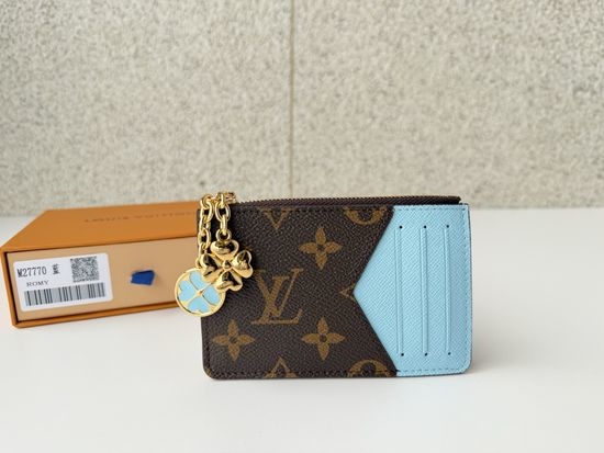 Louis Vuitton LV Monogram Zippy Wallet M27770