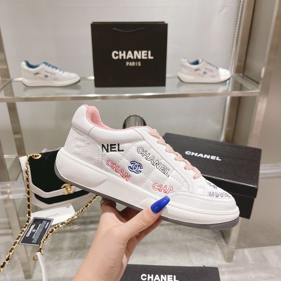 Chanel Lightweight Embroidered Sneakers Soft Casual