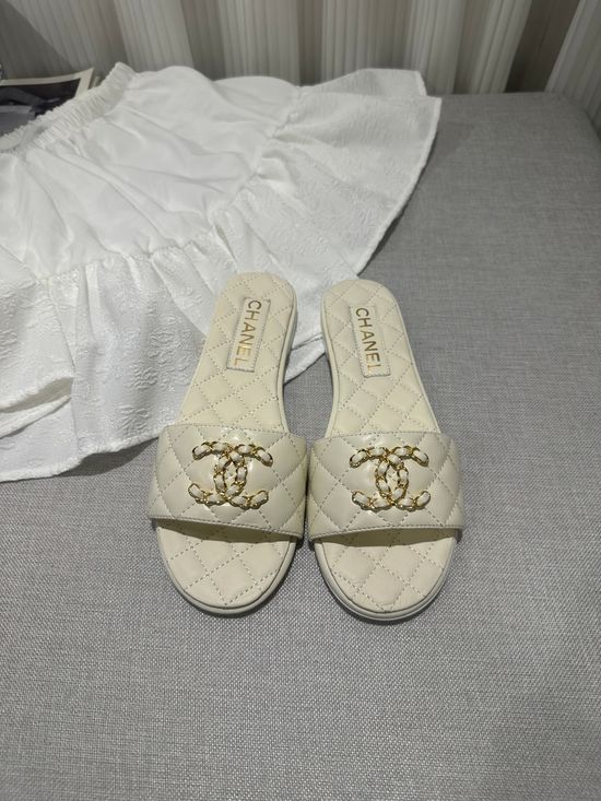 Chanel Premium Cowhide Low Heel Elegant Casual Shoes