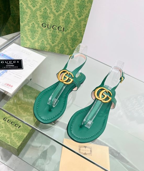 Gucci Cowhide Upper Thong Sandals with Sheepskin Lining