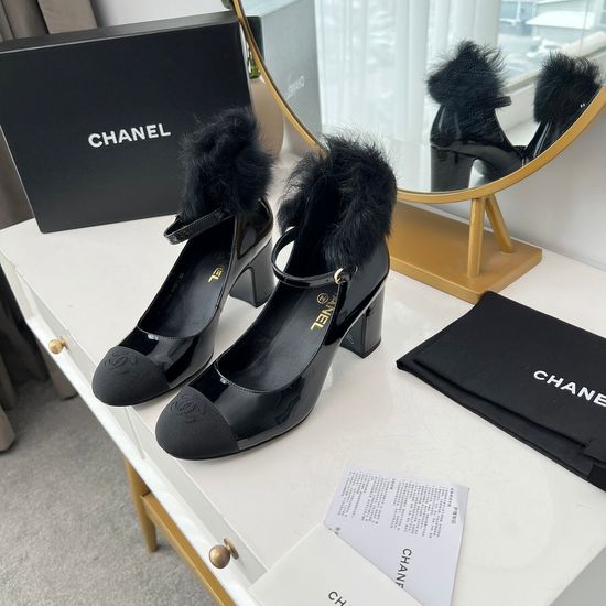 Chanel Faux Fur Chunky Heel Pumps Elegant Leather Sole Dress Shoes
