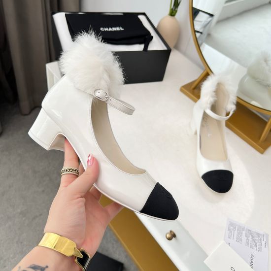Chanel Faux Fur Chunky Heel Pumps Elegant Leather Sole Dress Shoes