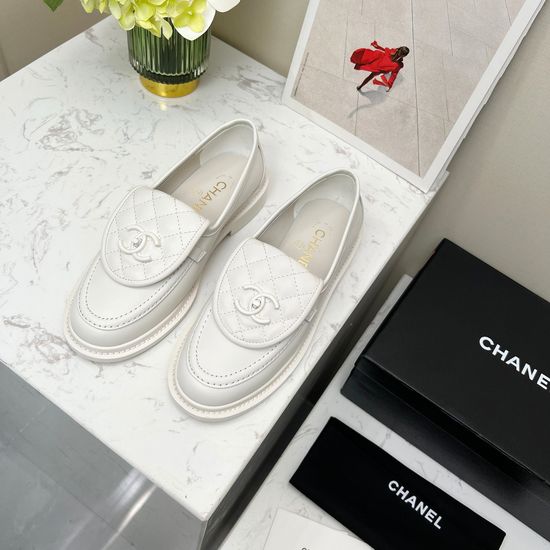 Chanel Elegant Flats Genuine Leather Upper Soft Sheepskin Lining