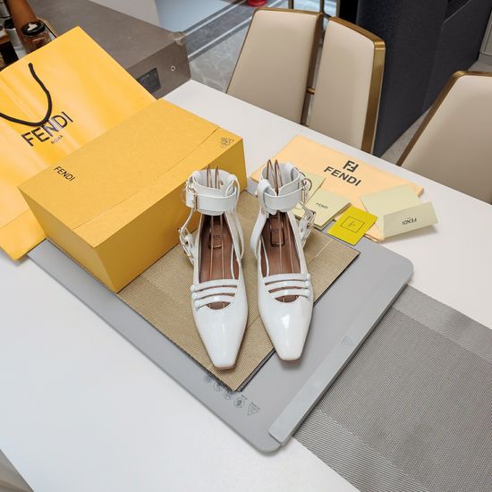 Fendi Elegant Patent Leather Flats with Detachable Ankle Strap
