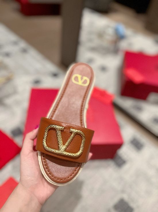 Valentino Rhinestone Decor Classic Comfortable Flat Sandals