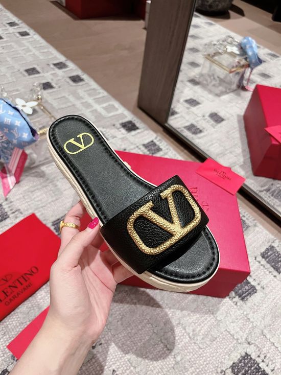 Valentino Rhinestone Decor Classic Comfortable Flat Sandals