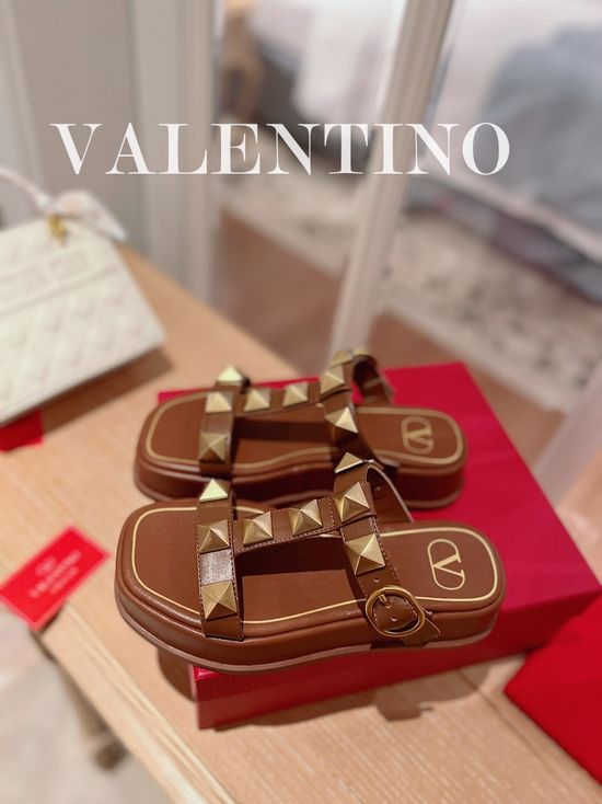 Valentino Rhinestone Element Thick Sole Comfortable Sandals