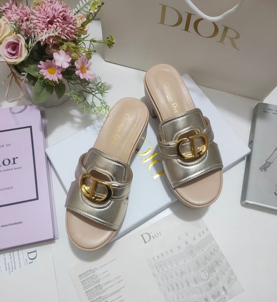 Christian Dior Hollow Out Flat Sandals Metal Decor Patent Leather Upper
