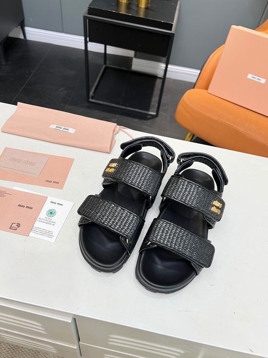 Miu Miu Premium Embroidered Flat Slippers Non-slip Sheepskin Lining