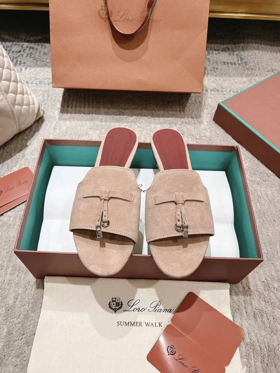 Loro Piana Comfortable Knitted Slippers with Soft Sheepskin Insole