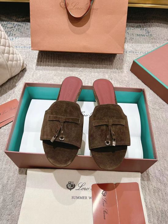 Loro Piana Comfortable Knitted Slippers with Soft Sheepskin Insole
