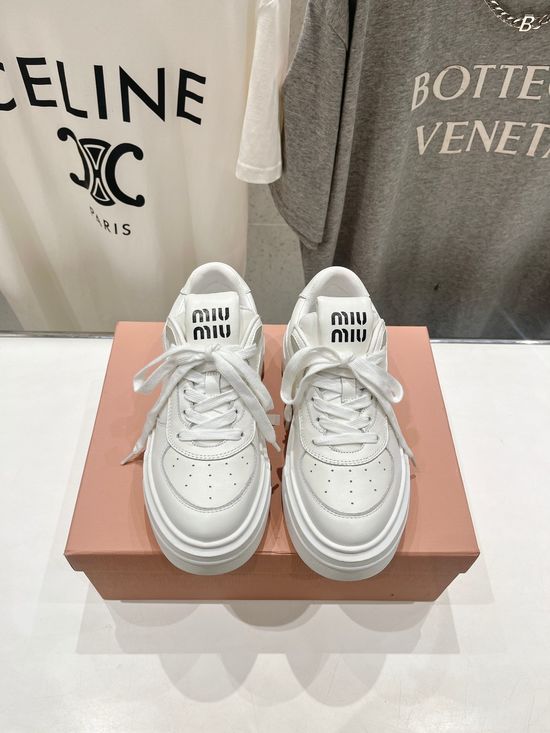 Miu Miu Chunky Platform Casual Sneakers Vintage Style Soft Comfortable Footwear