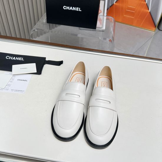 Chanel Retro Leather Elevating Casual Loafer Shoes