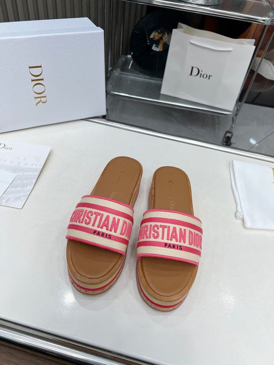 Christian Dior Color-Blocked Flat Thong Sandals with Embroidered Logo