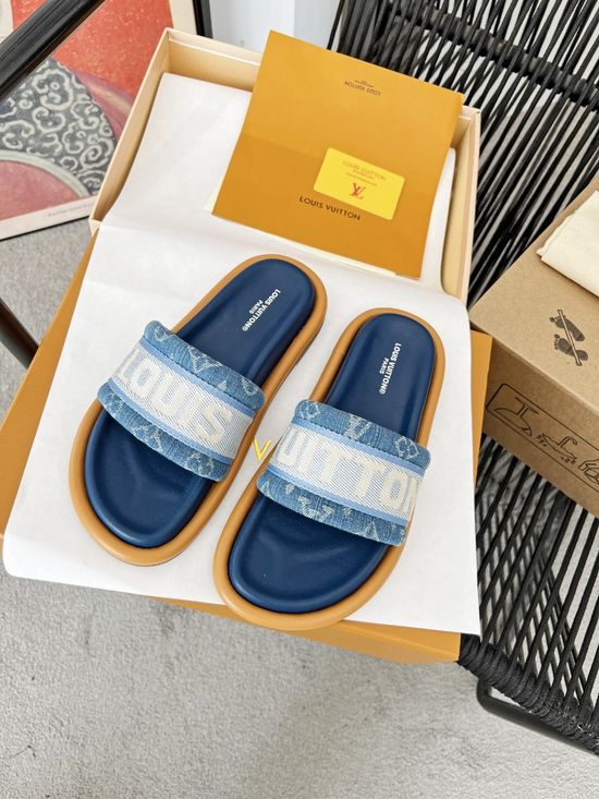 Louis Vuitton Premium Leather Logo Print Comfort Slides